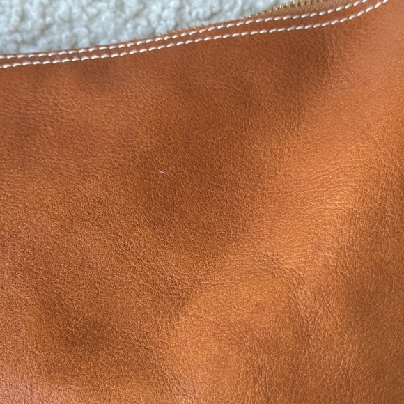 Lauren Ralph Lauren Classic Camel Leather Hobo - Picture 15 of 17